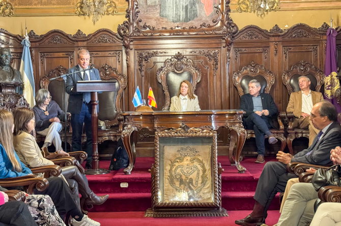 La Universidad Nacional de Córdoba reconoce la trayectoria de Francisco Moreno Fernández
